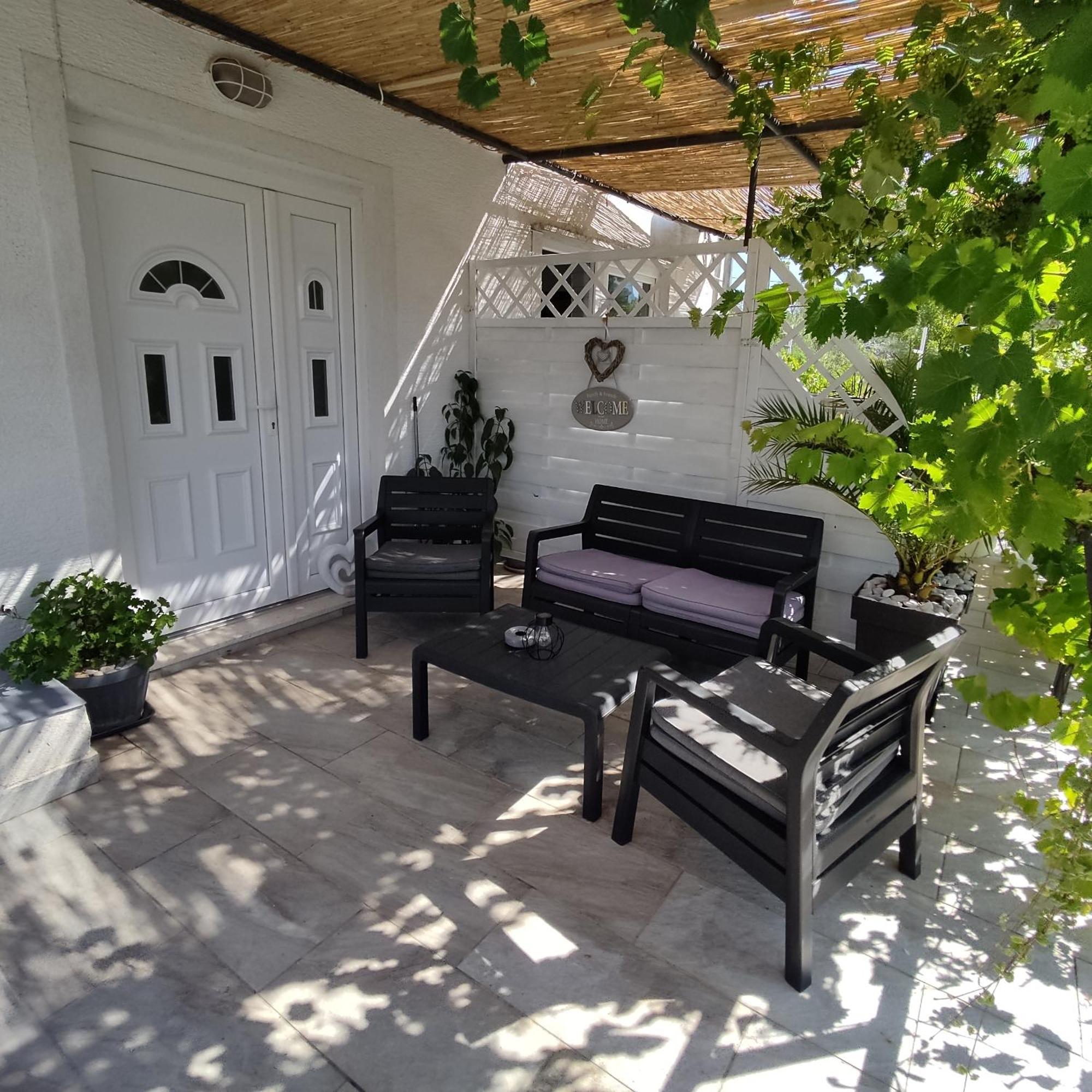 דירות Brzac Sun House מראה חיצוני תמונה