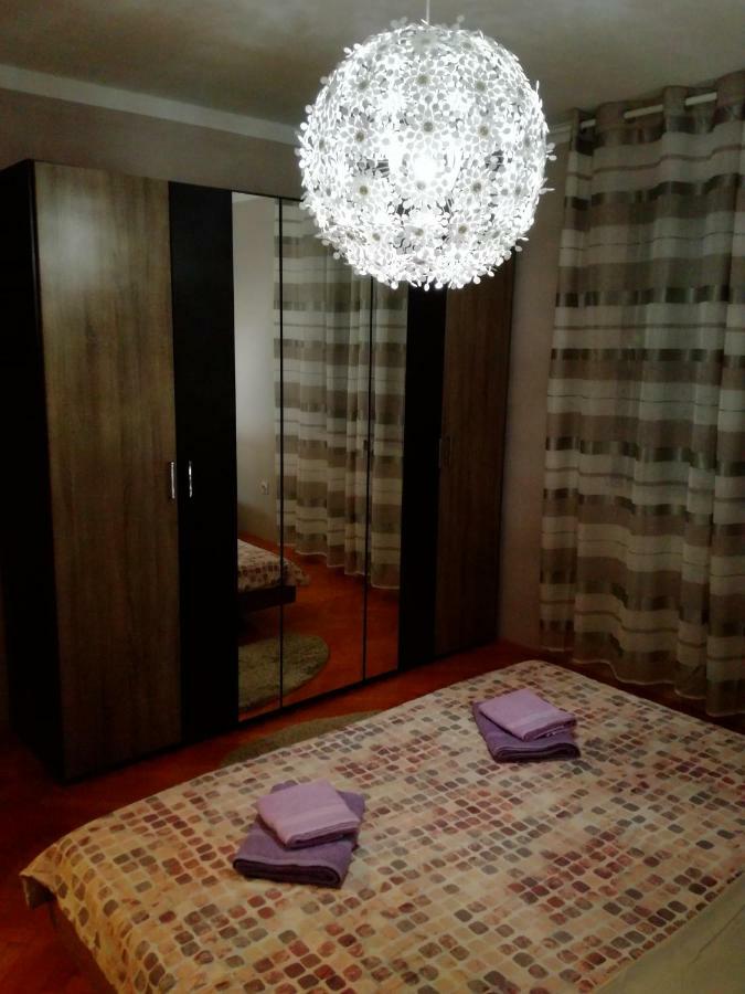 דירות Brzac Sun House מראה חיצוני תמונה